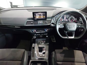 Used Audi Q5 2019 for sale - 75558243: Photo