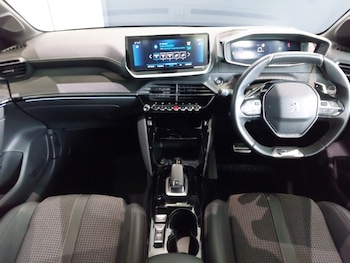 Used Peugeot 208 2020 for sale - 76054952: Photo