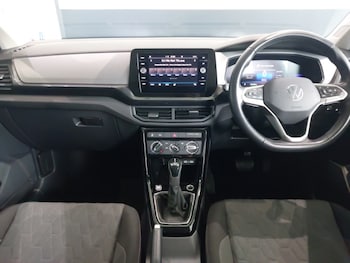 Used Volkswagen T-Cross 2024 for sale - 79101152: Photo