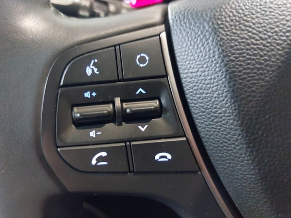 Used Hyundai i20 2020 for sale - 76294364: Photo 14