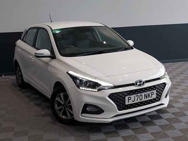 Used Hyundai i20 2020 for sale - 76294364: Photo 1