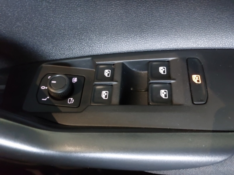 Used Volkswagen Polo 2023 for sale - 78033230: Photo 19