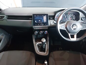 Used Renault Clio 2020 for sale - 78455400: Photo