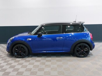 Used MINI Hatch 2019 for sale - 77580498: Photo