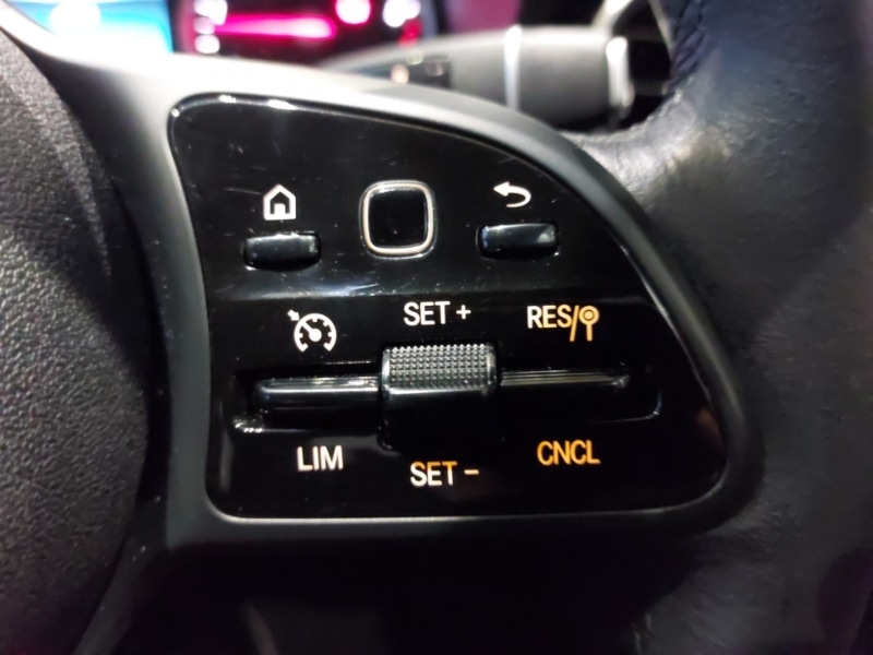 Used Mercedes-Benz C Class 2019 for sale - 76567360: Photo 15