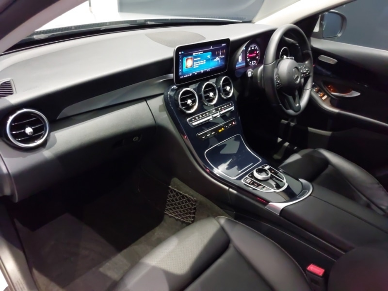 Used Mercedes-Benz C Class 2019 for sale - 76567360: Photo 5