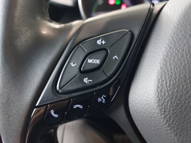 Used Toyota C-HR 2021 for sale - 76403565: Photo 14