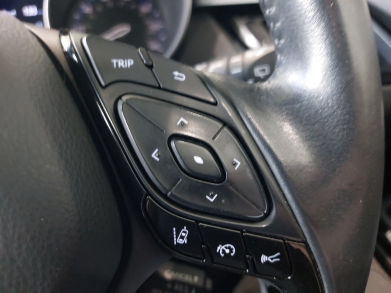 Used Toyota C-HR 2021 for sale - 76403565: Photo 15