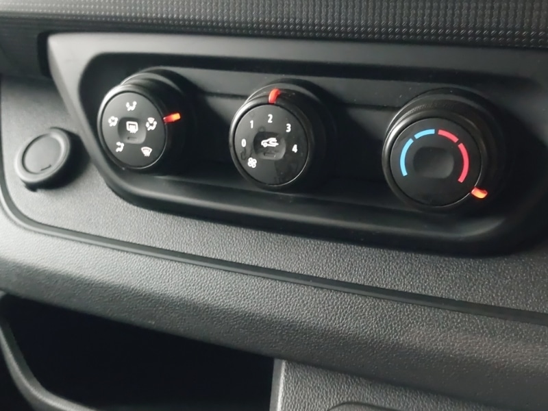 Used Renault Trafic 2023 for sale - 77433219: Photo 17