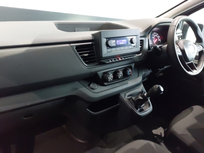 Used Renault Trafic 2023 for sale - 77433219: Photo 2