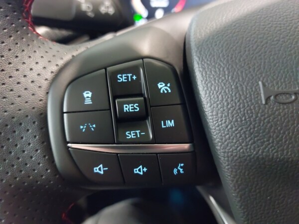 Used Ford Kuga 2025 for sale - 76199262: Photo 15