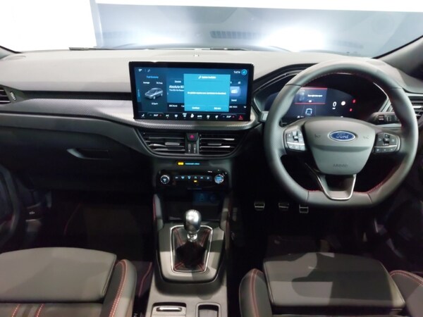 Used Ford Kuga 2025 for sale - 76199262: Photo 2