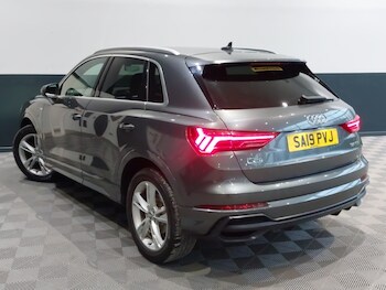 Used Audi Q3 2019 for sale - 77219294: Photo
