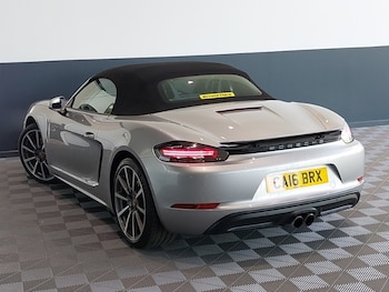 Used Porsche Other 2016 for sale - 75622233: Photo