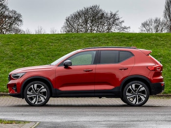 Used Volvo XC40 2024 for sale - 77938935: Photo