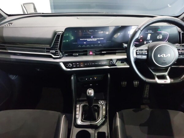 Used Kia Sportage 2023 for sale - 76129975: Photo 2