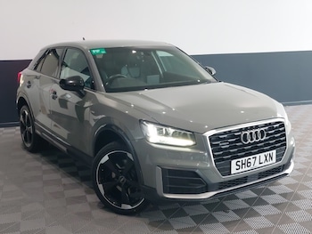 Audi - Q2