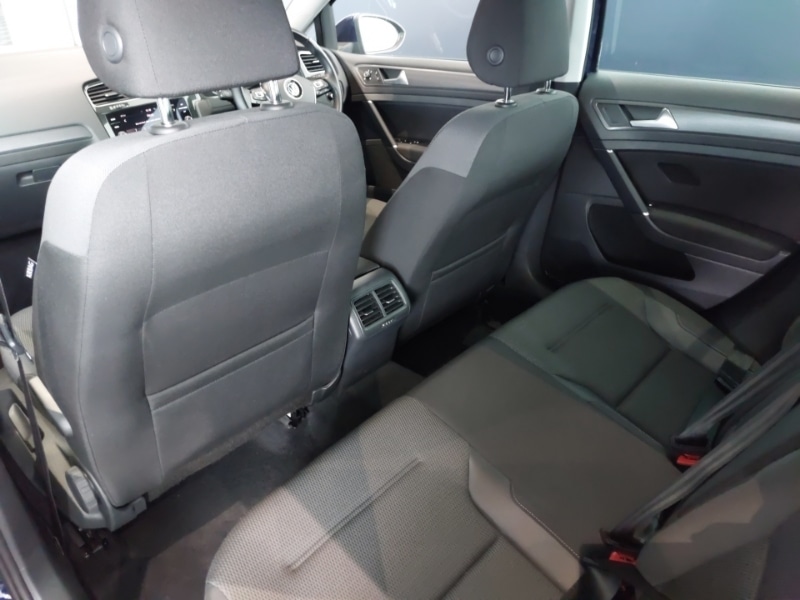 Used Volkswagen Golf 2020 for sale - 76140984: Photo 6