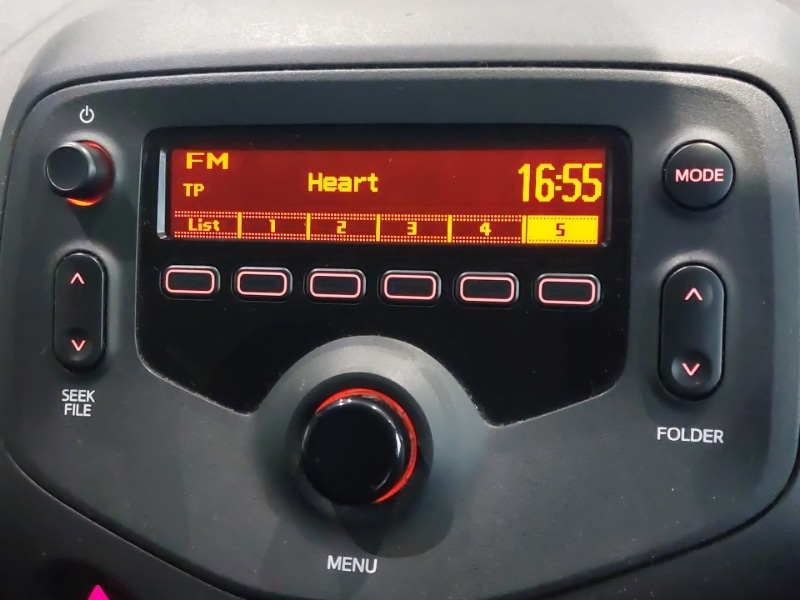 Used Toyota AYGO 2018 for sale - 77634927: Photo 10