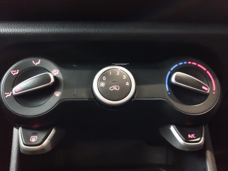 Used Kia Picanto 2019 for sale - 76713725: Photo 17