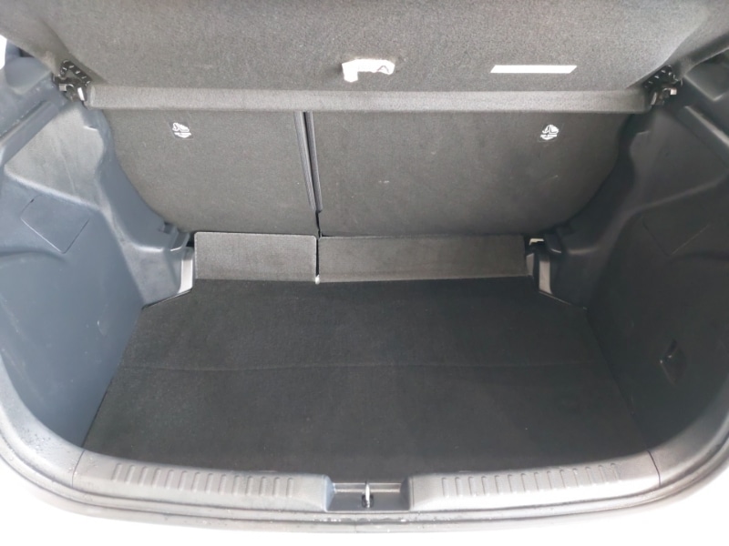 Used Toyota Yaris 2023 for sale - 78085258: Photo 8