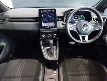 Used Renault Clio 2023 for sale - 79286684: Photo