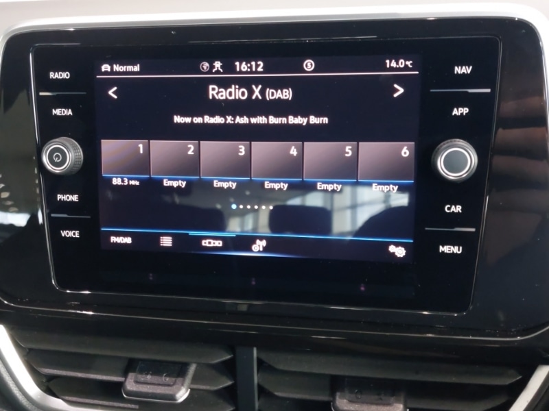 Used Volkswagen T-Roc 2023 for sale - 78046522: Photo 10