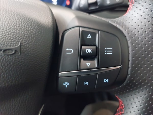 Used Ford Kuga 2025 for sale - 76233654: Photo 16