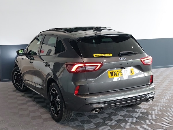 Used Ford Kuga 2025 for sale - 76233654: Photo 3