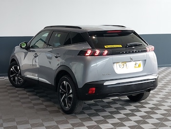 Used Peugeot 2008 2021 for sale - 79267807: Photo