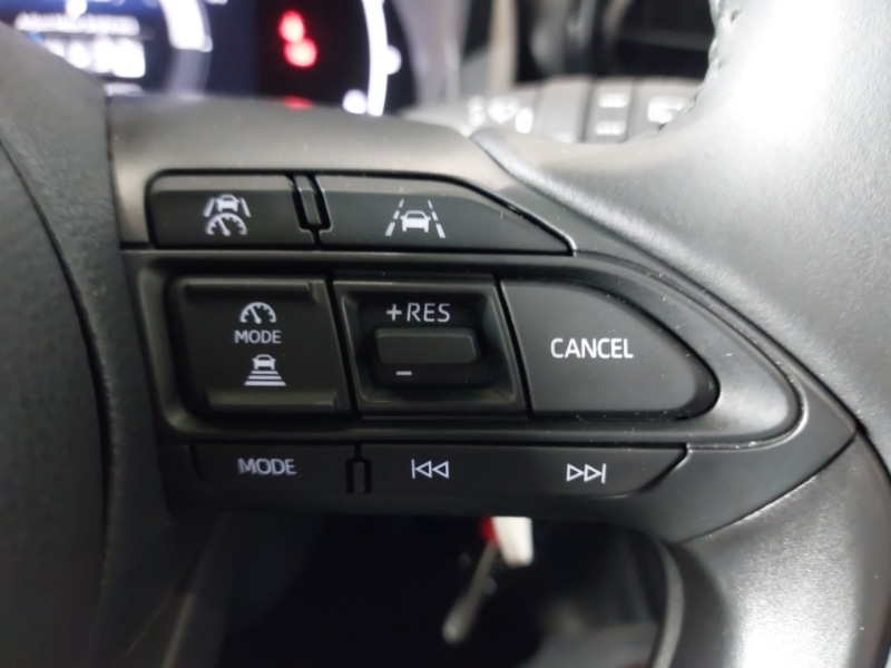 Used Toyota Yaris 2024 for sale - 78183790: Photo 15