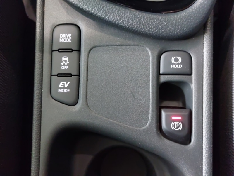 Used Toyota Yaris 2024 for sale - 78183790: Photo 16