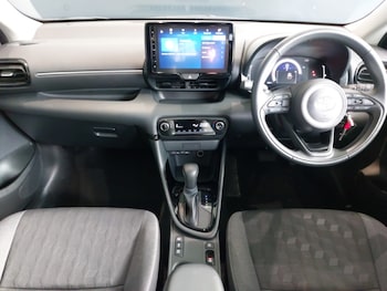 Used Toyota Yaris 2024 for sale - 78183790: Photo