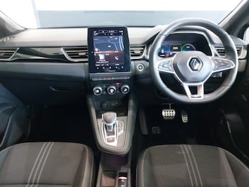 Used Renault Captur 2023 for sale - 79543389: Photo