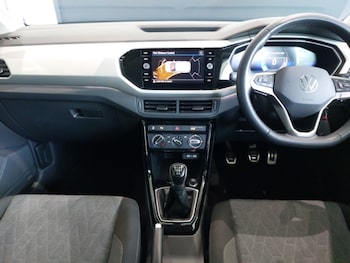 Used Volkswagen T-Cross 2024 for sale - 78723728: Photo