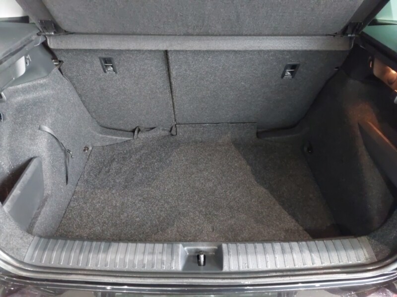 Used Skoda Kamiq 2023 for sale - 78178665: Photo 8