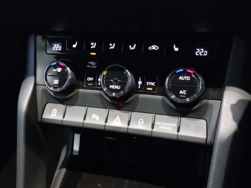 Used Skoda Karoq 2018 for sale - 77448871: Photo 17