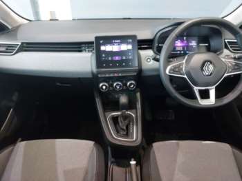 Used Renault Clio 2024 for sale - 74652638: Photo
