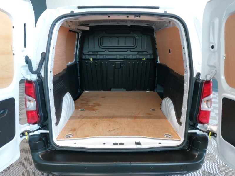 Used Vauxhall Combo 2024 for sale - 76880455: Photo 8