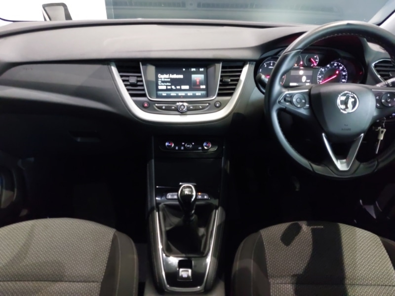 Used Vauxhall Grandland X 2019 for sale - 76160844: Photo 2
