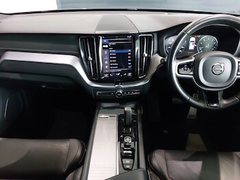 Used Volvo XC60 2020 for sale - 77740508: Photo