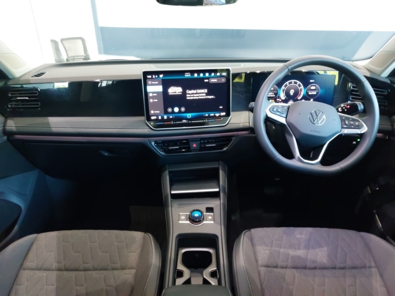 Used Volkswagen Tiguan 2024 for sale - 76165909: Photo 2