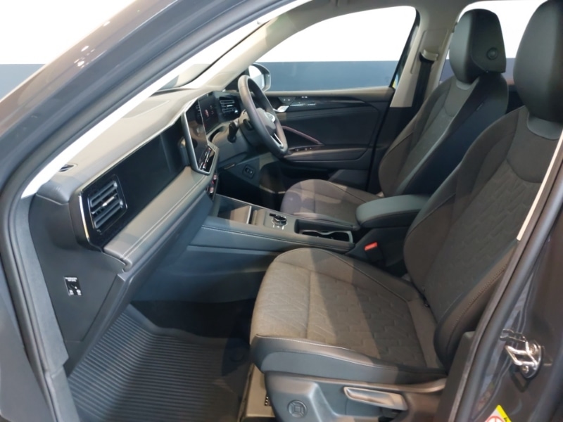 Used Volkswagen Tiguan 2024 for sale - 76165909: Photo 5