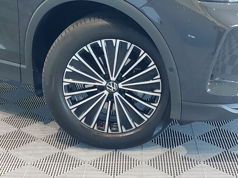 Used Volkswagen Tiguan 2024 for sale - 76165909: Photo 9