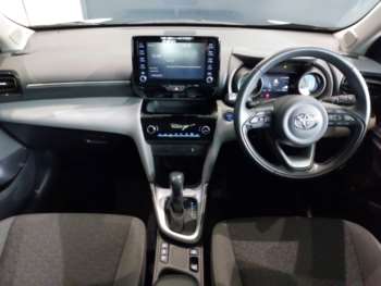 Used Toyota Yaris Cross 2022 for sale - 74908051: Photo