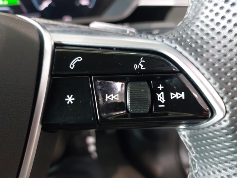 Used Audi e-tron 2022 for sale - 78099135: Photo 15