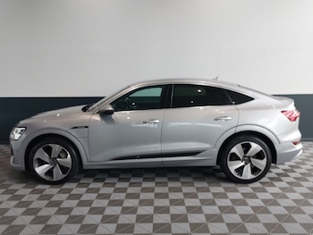 Used Audi e-tron 2022 for sale - 78099135: Photo