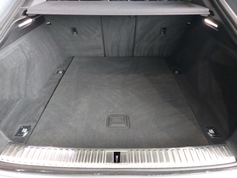 Used Audi e-tron 2022 for sale - 78099135: Photo 8