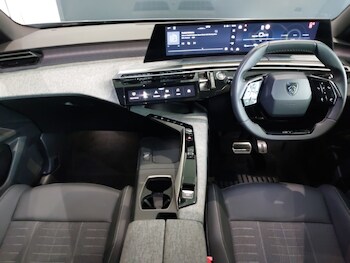 Used Peugeot 3008 2025 for sale - 77596546: Photo