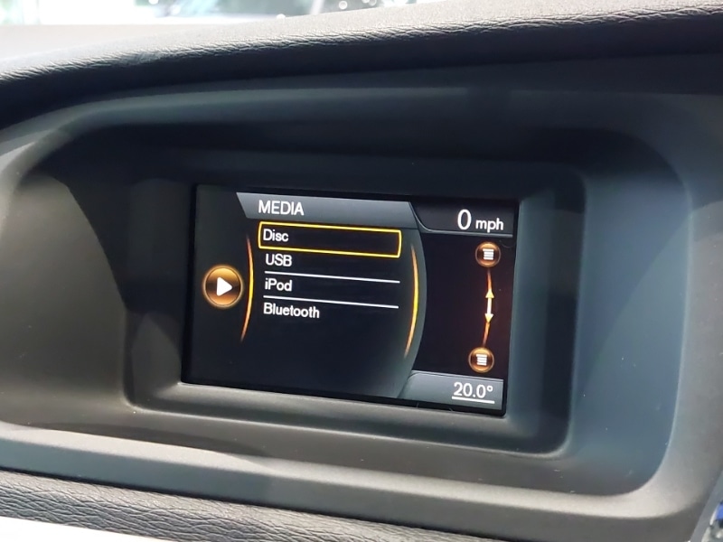 Used Volvo V40 2016 for sale - 77008730: Photo 13